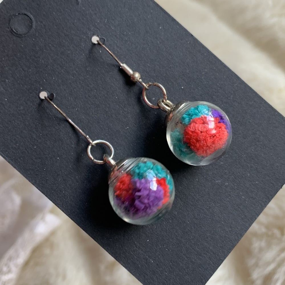 Colourful dried flower round globe bottle earrings